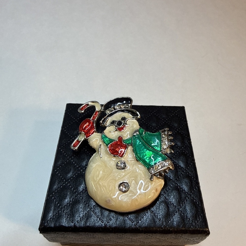 Snowman Enamel Shiny Christmas Pin